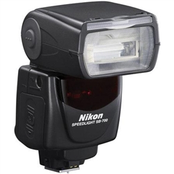 Nikon SB-700 SPEEDLIGHT